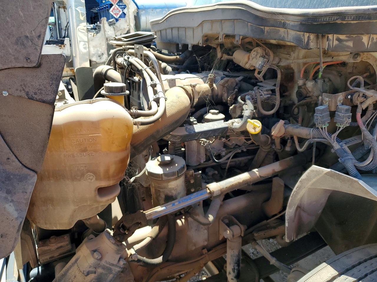 2015 INTERNATIONAL 4000 SERIE