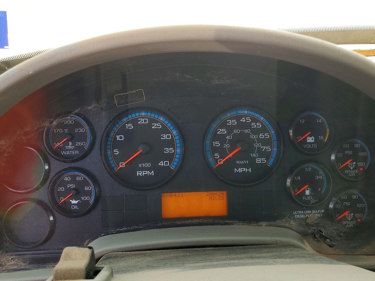2015 INTERNATIONAL 4000 SERIE