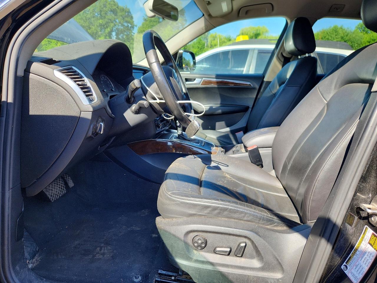 2010 AUDI Q5
