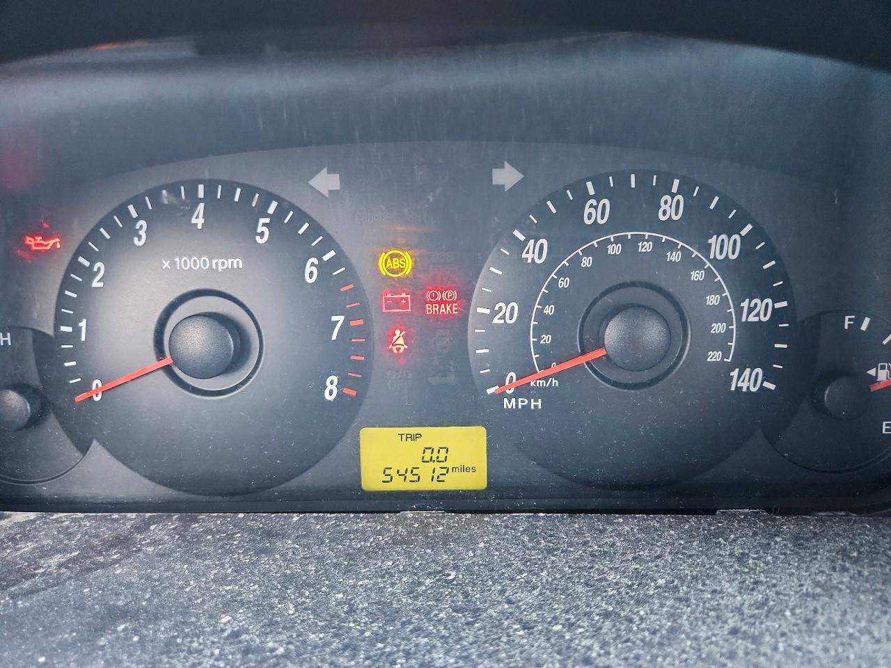 2004 HYUNDAI ELANTRA