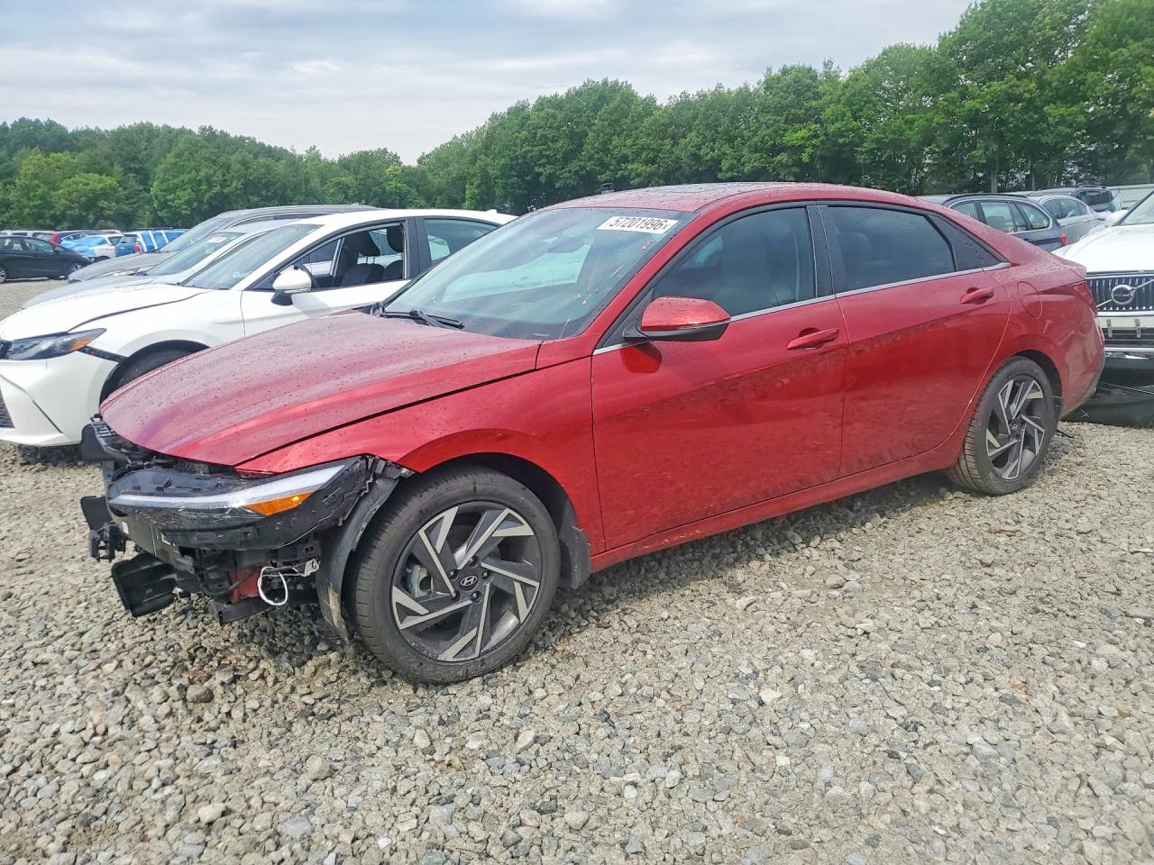 2024 HYUNDAI ELANTRA