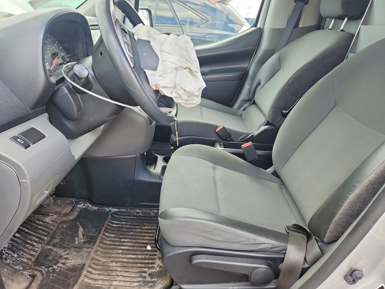 2020 NISSAN NV200 S
