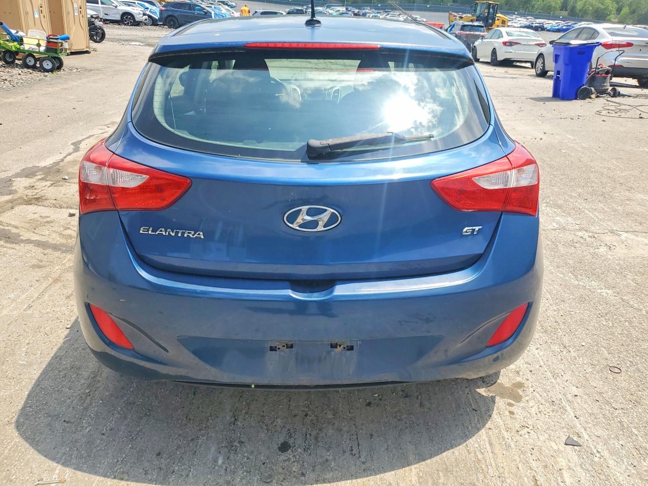 2015 HYUNDAI ELANTRA