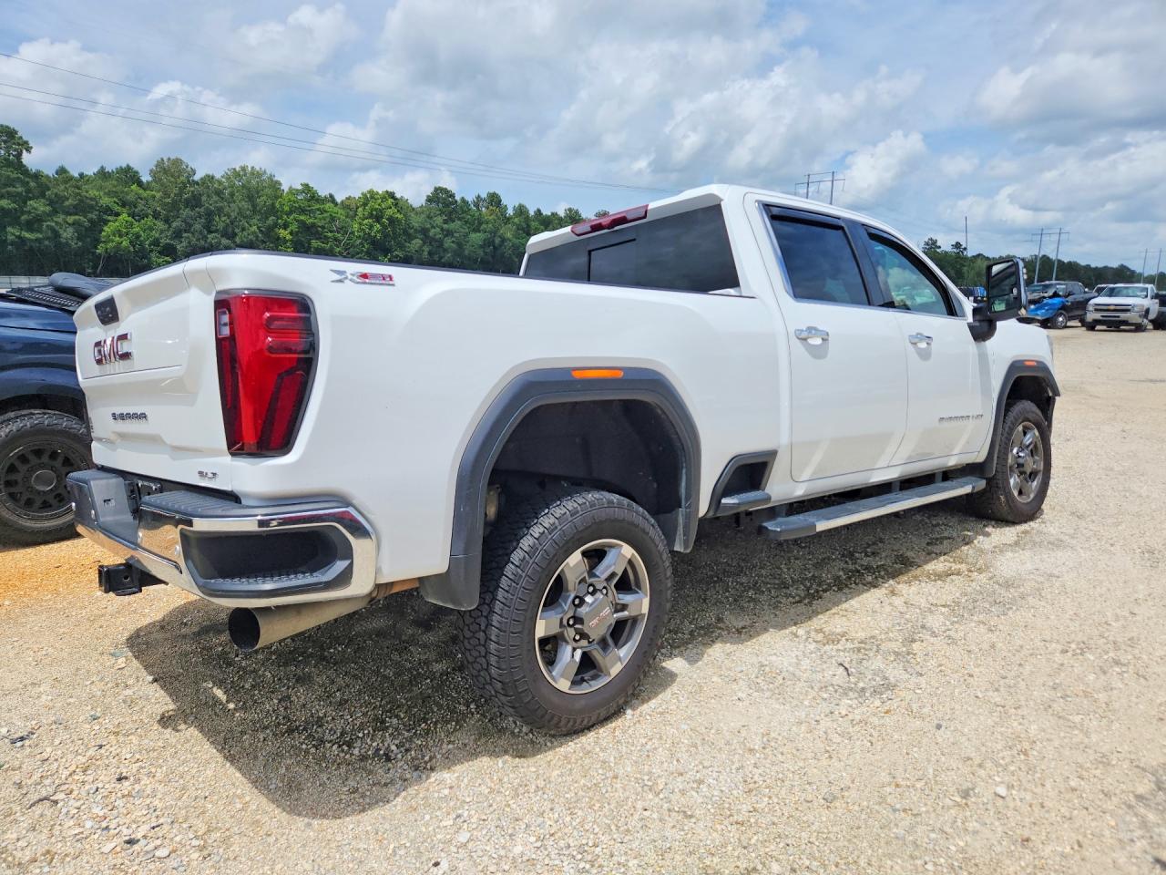 2025 GMC SIERRA