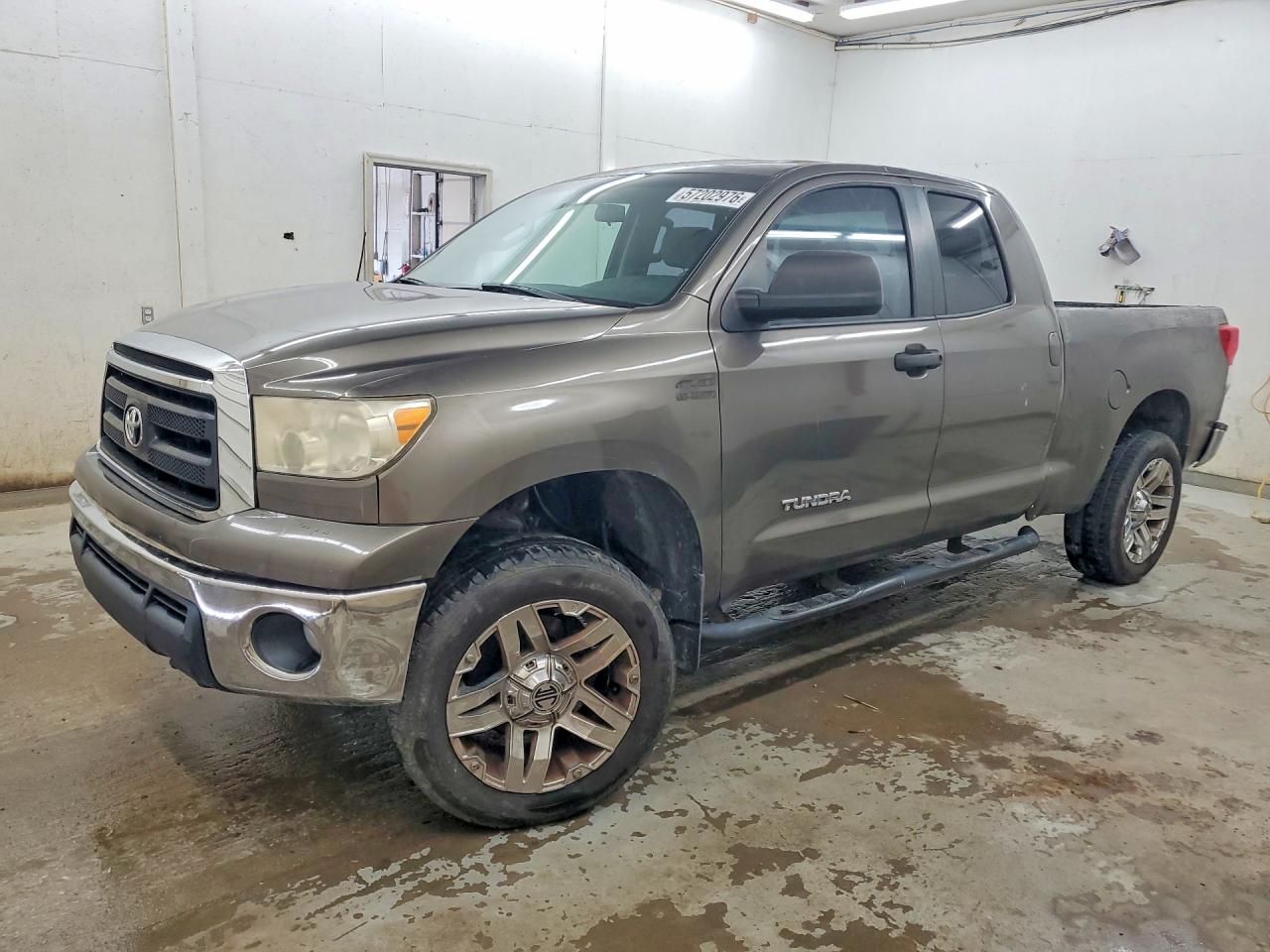 2010 TOYOTA TUNDRA
