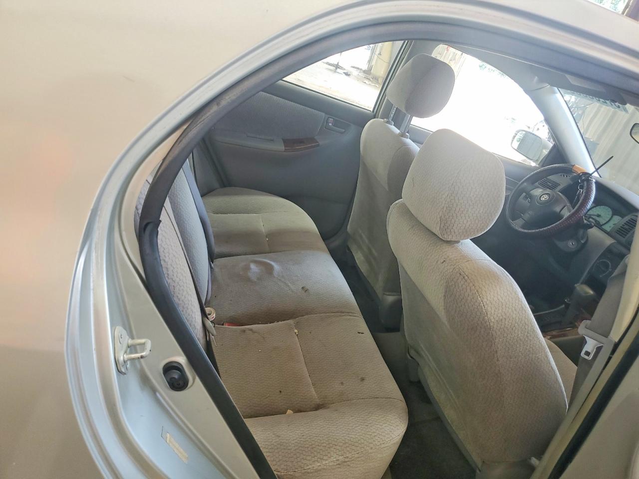 2003 TOYOTA COROLLA