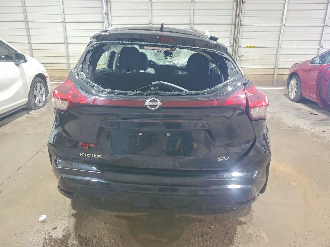 2023 NISSAN KICKS