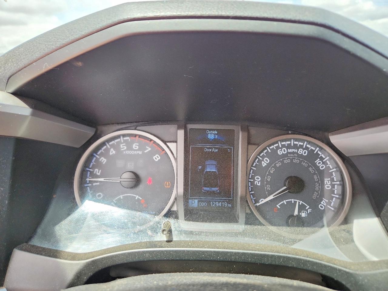 2016 TOYOTA TACOMA