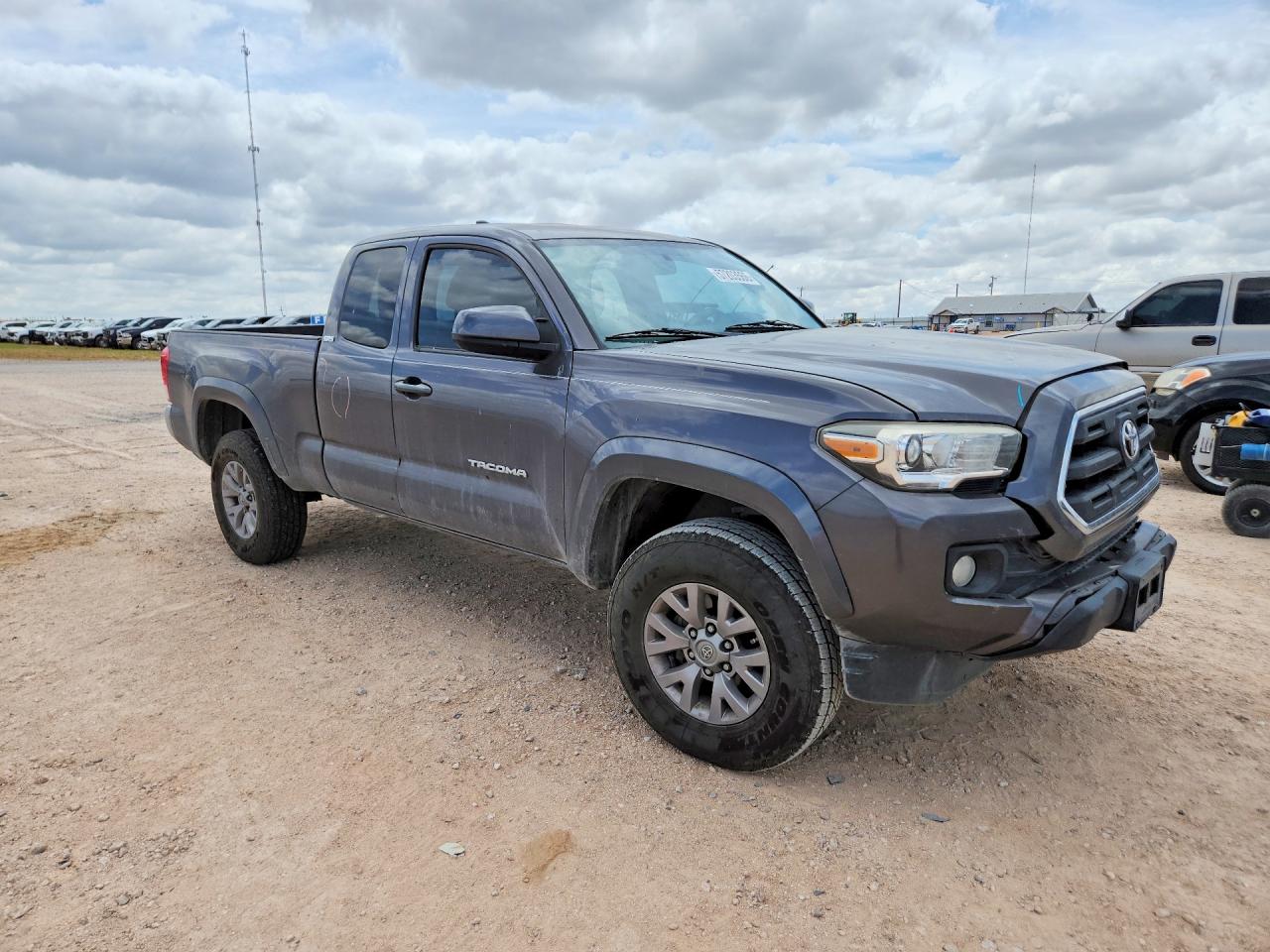2016 TOYOTA TACOMA
