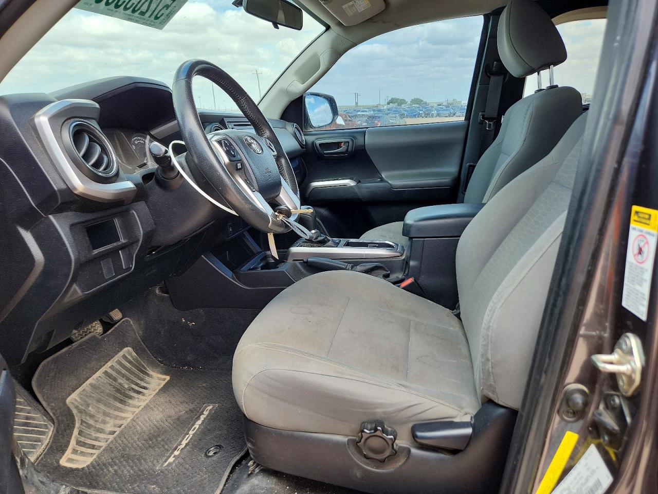 2016 TOYOTA TACOMA