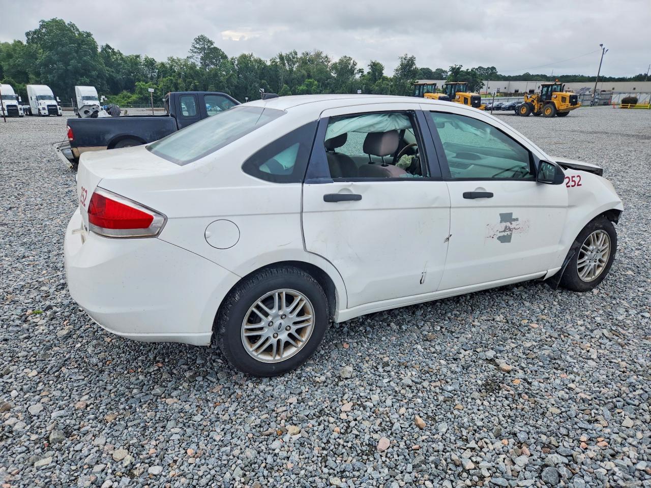 2009 FORD FOCUS