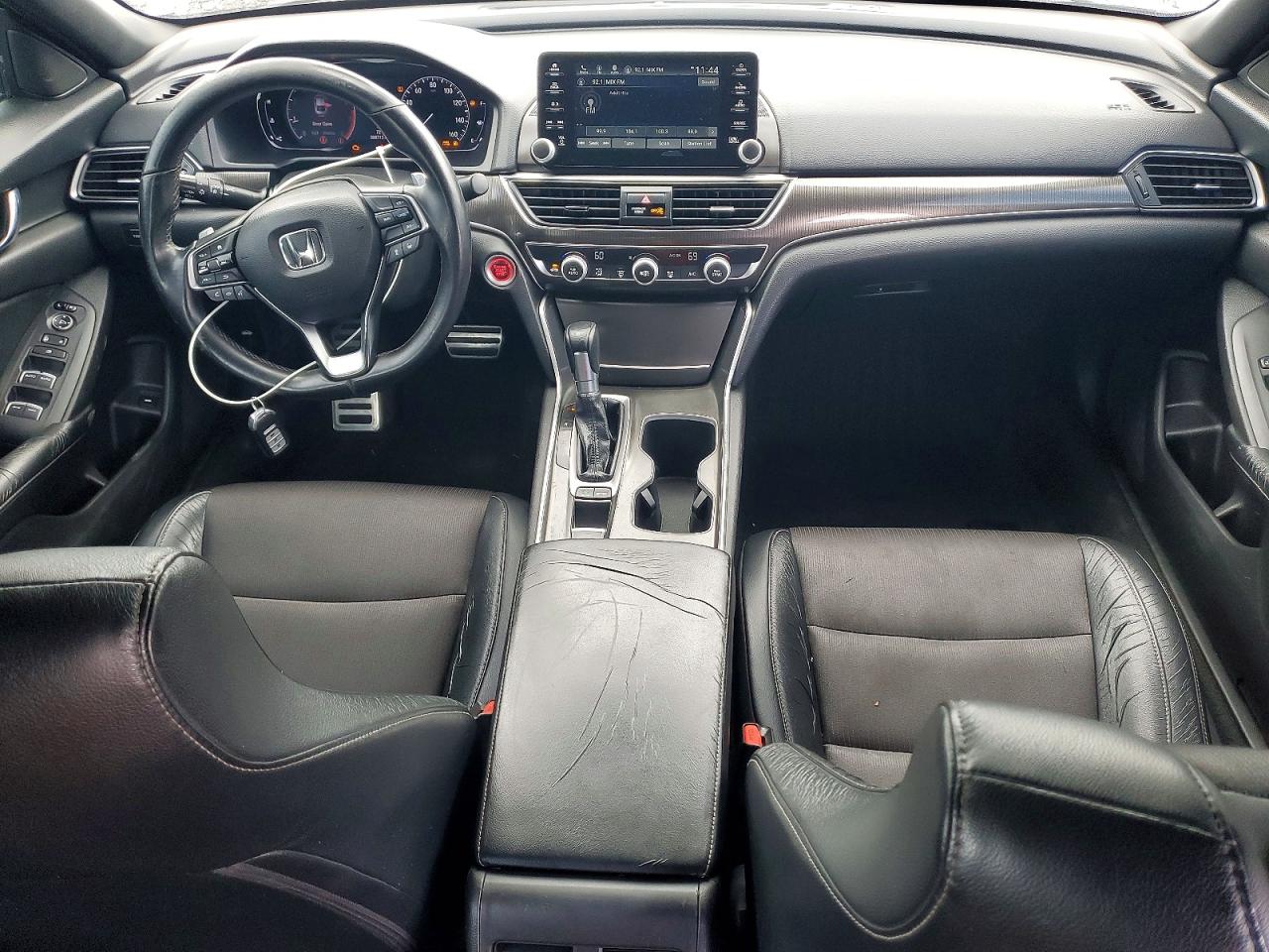 2018 HONDA ACCORD