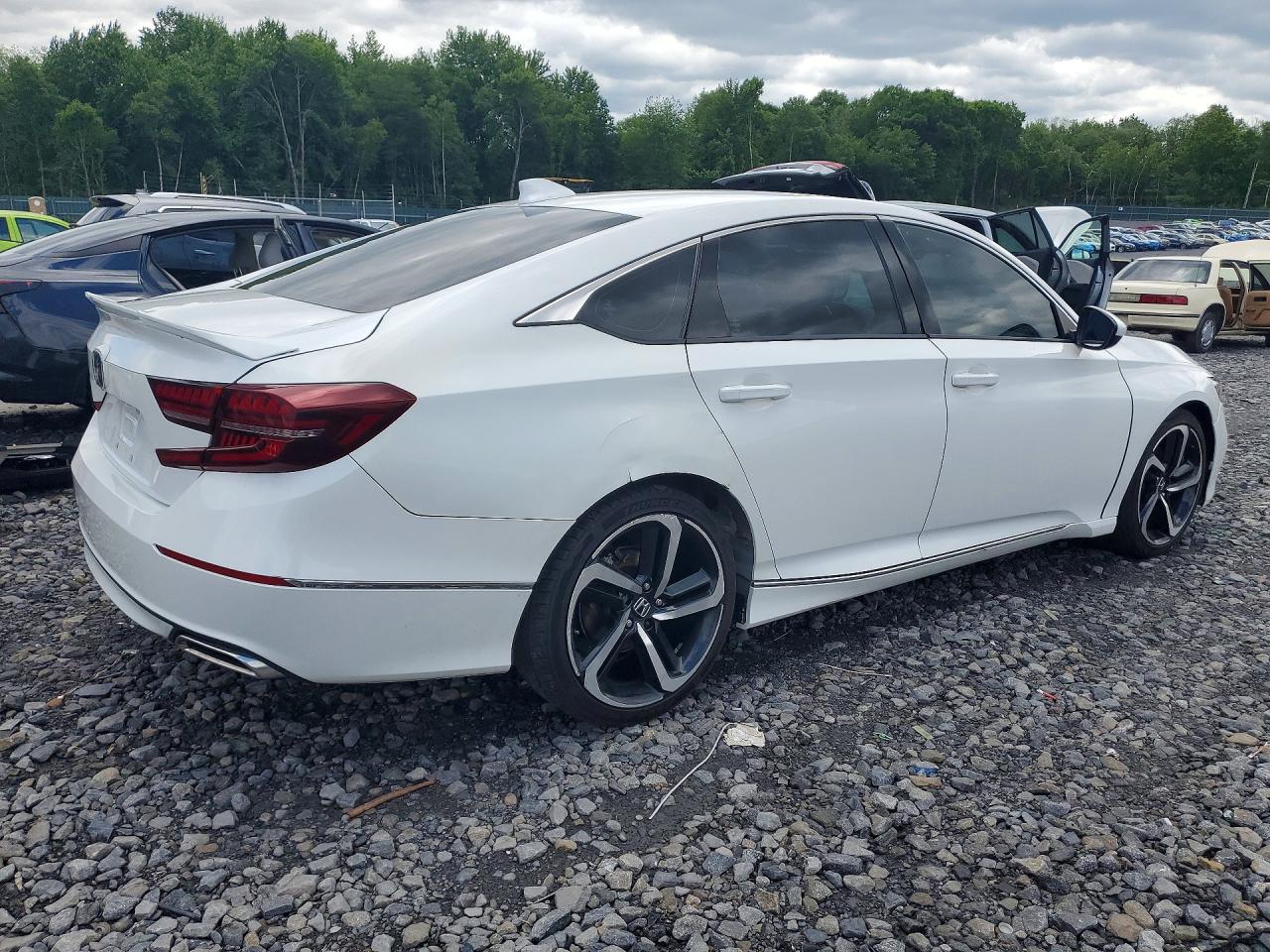 2018 HONDA ACCORD