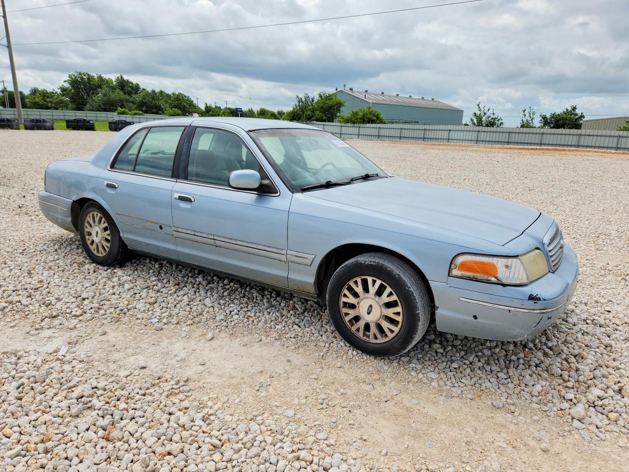 2003 FORD CROWN VIC
