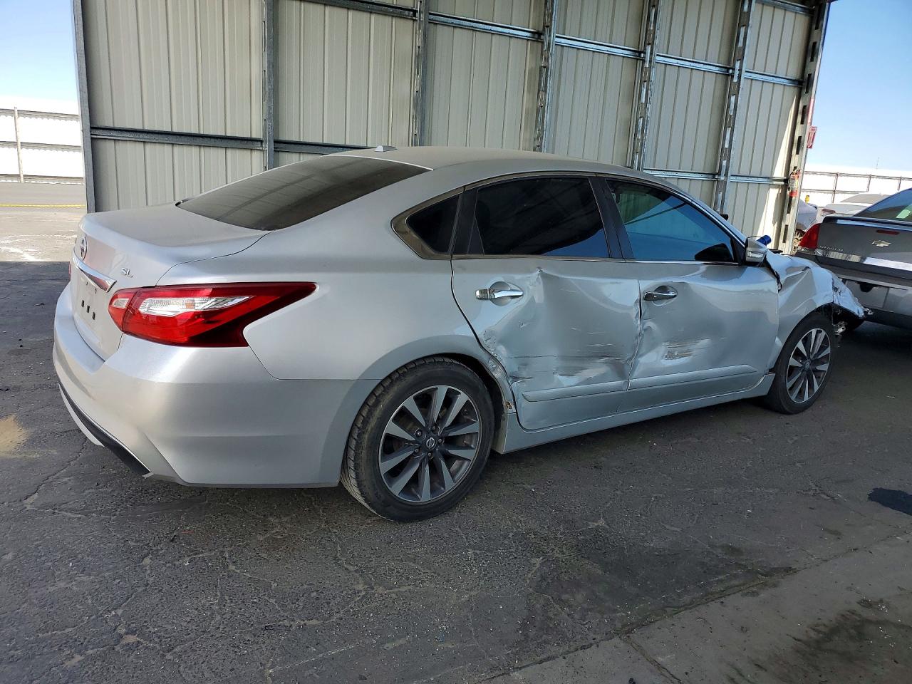 2017 NISSAN ALTIMA