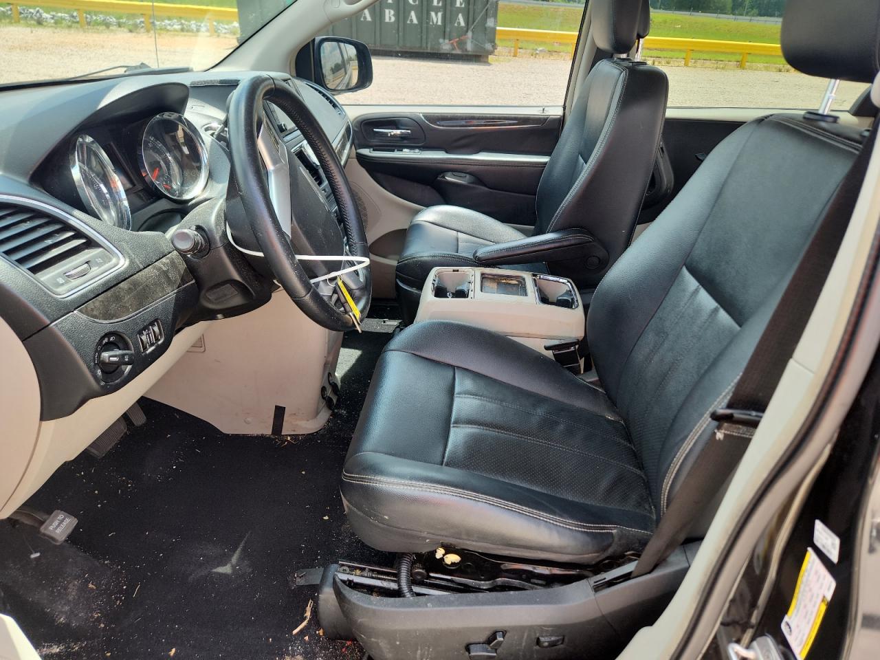 2012 CHRYSLER MINIVAN