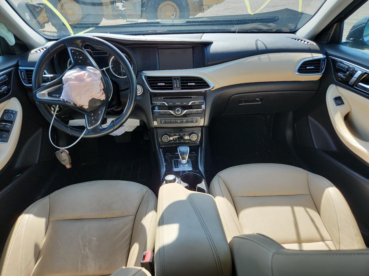 2018 INFINITI QX30