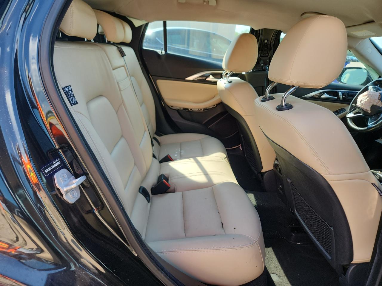 2018 INFINITI QX30