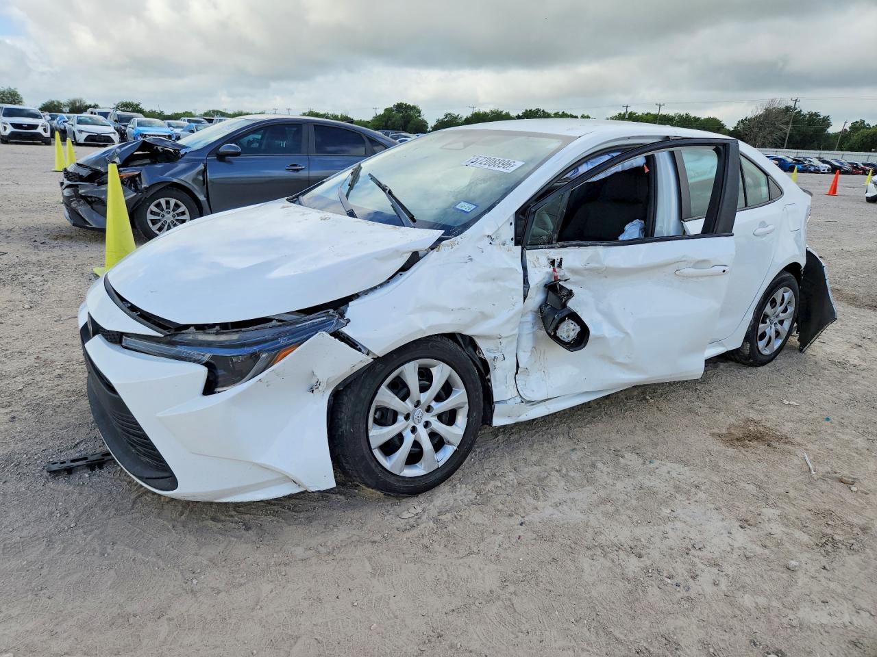 2023 TOYOTA COROLLA