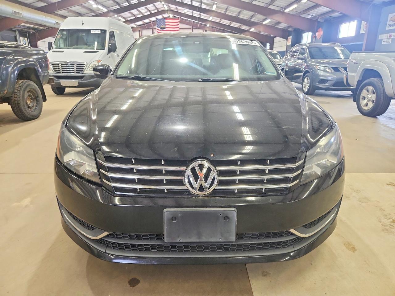 2014 VOLKSWAGEN PASSAT