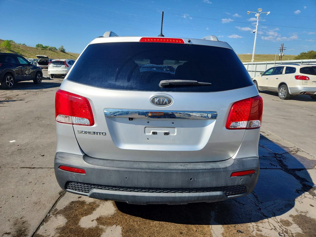 2011 KIA SORENTO