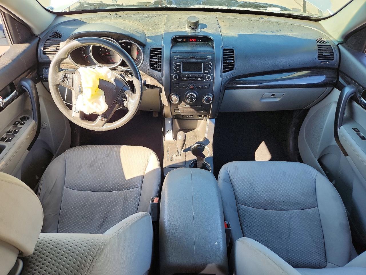 2011 KIA SORENTO