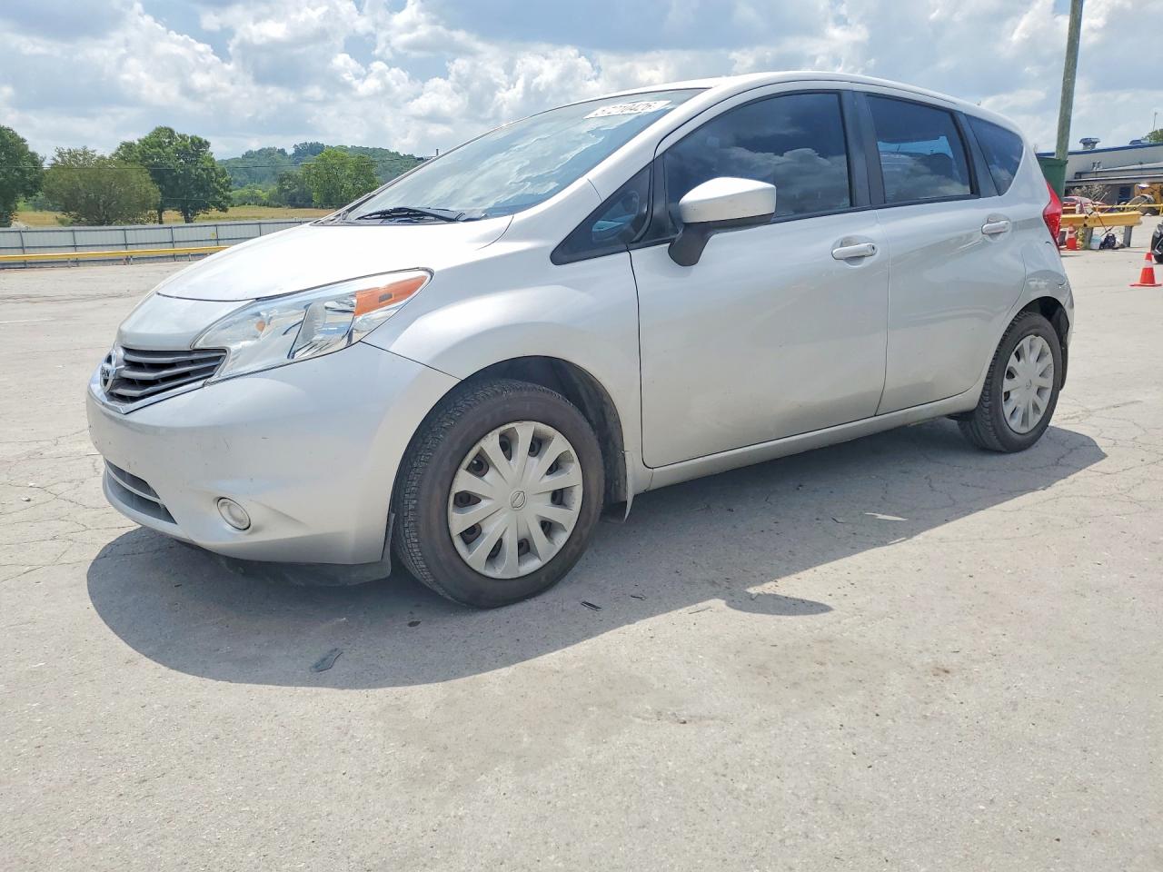 2015 NISSAN VERSA