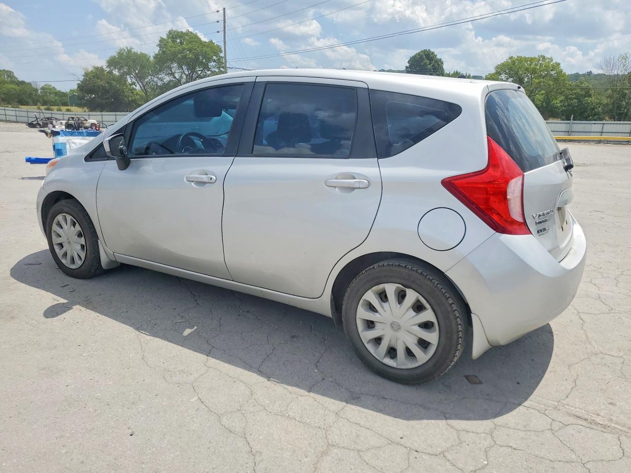 2015 NISSAN VERSA
