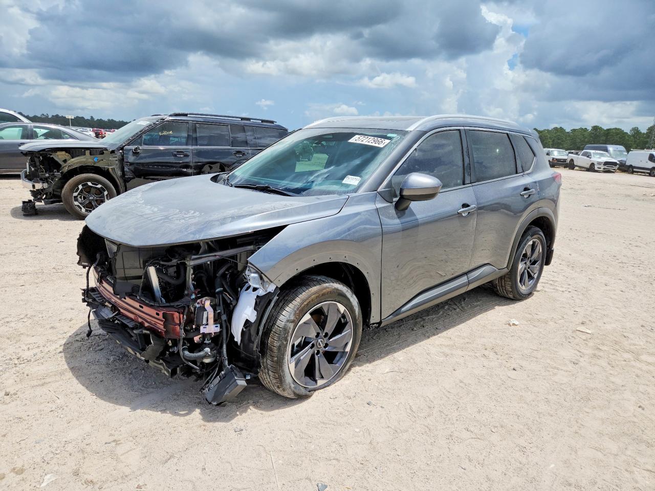 2026 NISSAN ROGUE