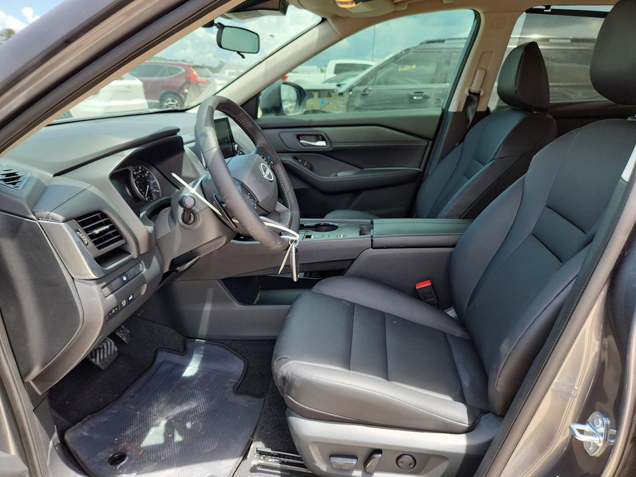 2026 NISSAN ROGUE