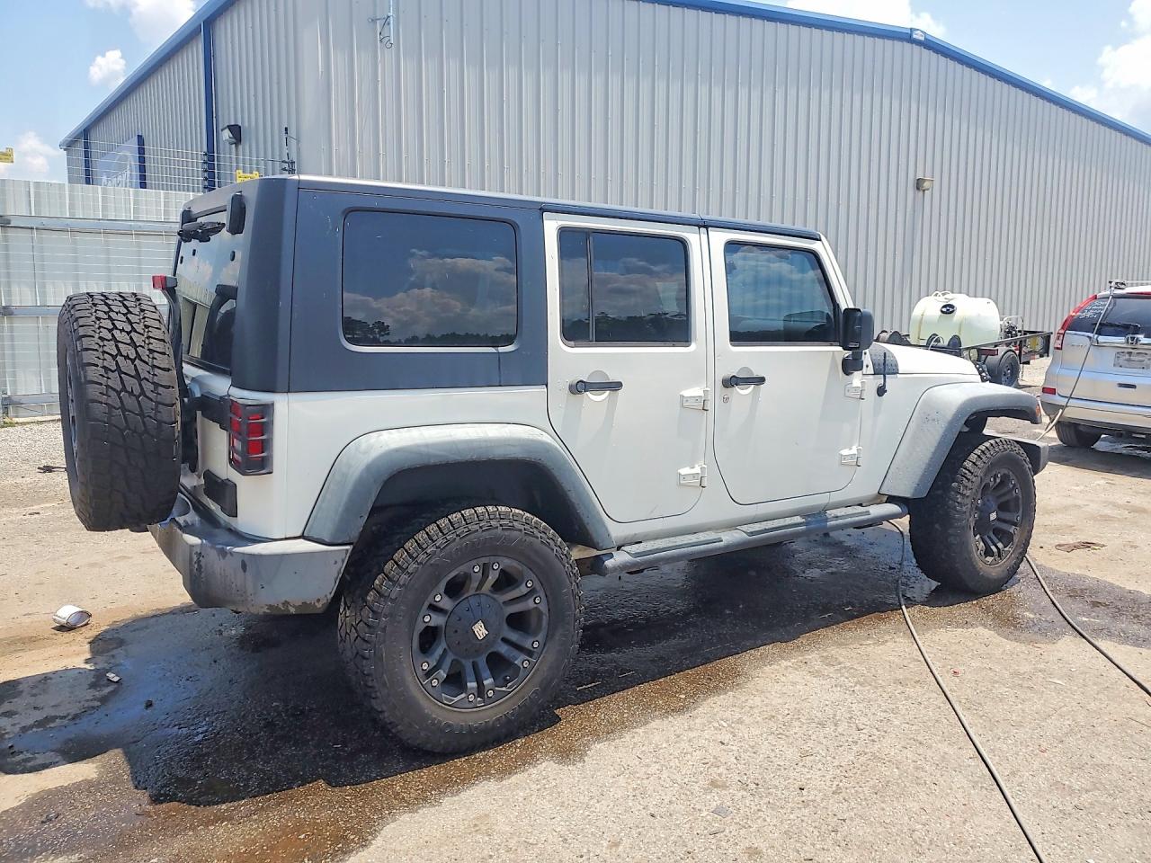 2010 JEEP WRANGLER