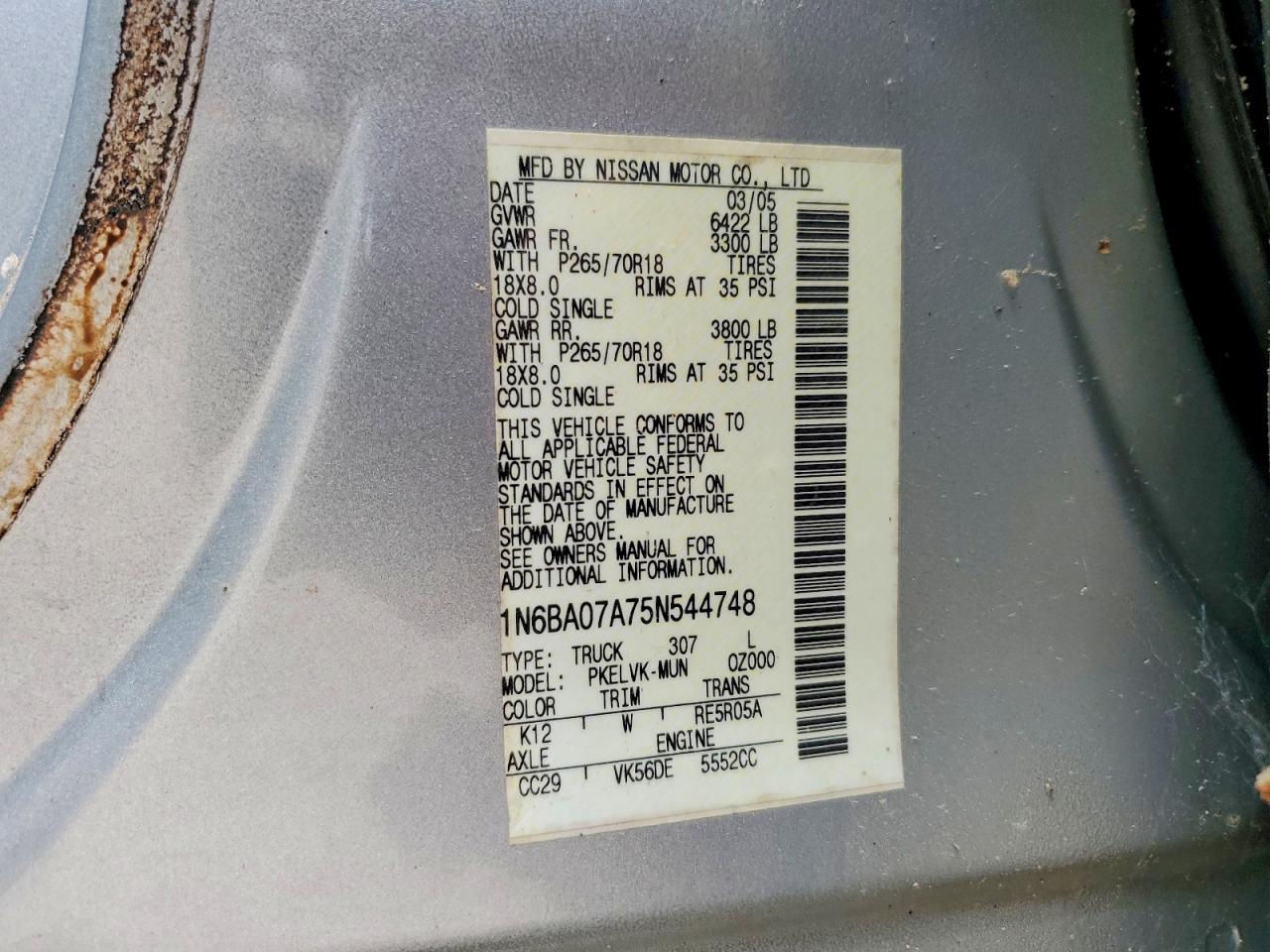 2005 NISSAN TITAN
