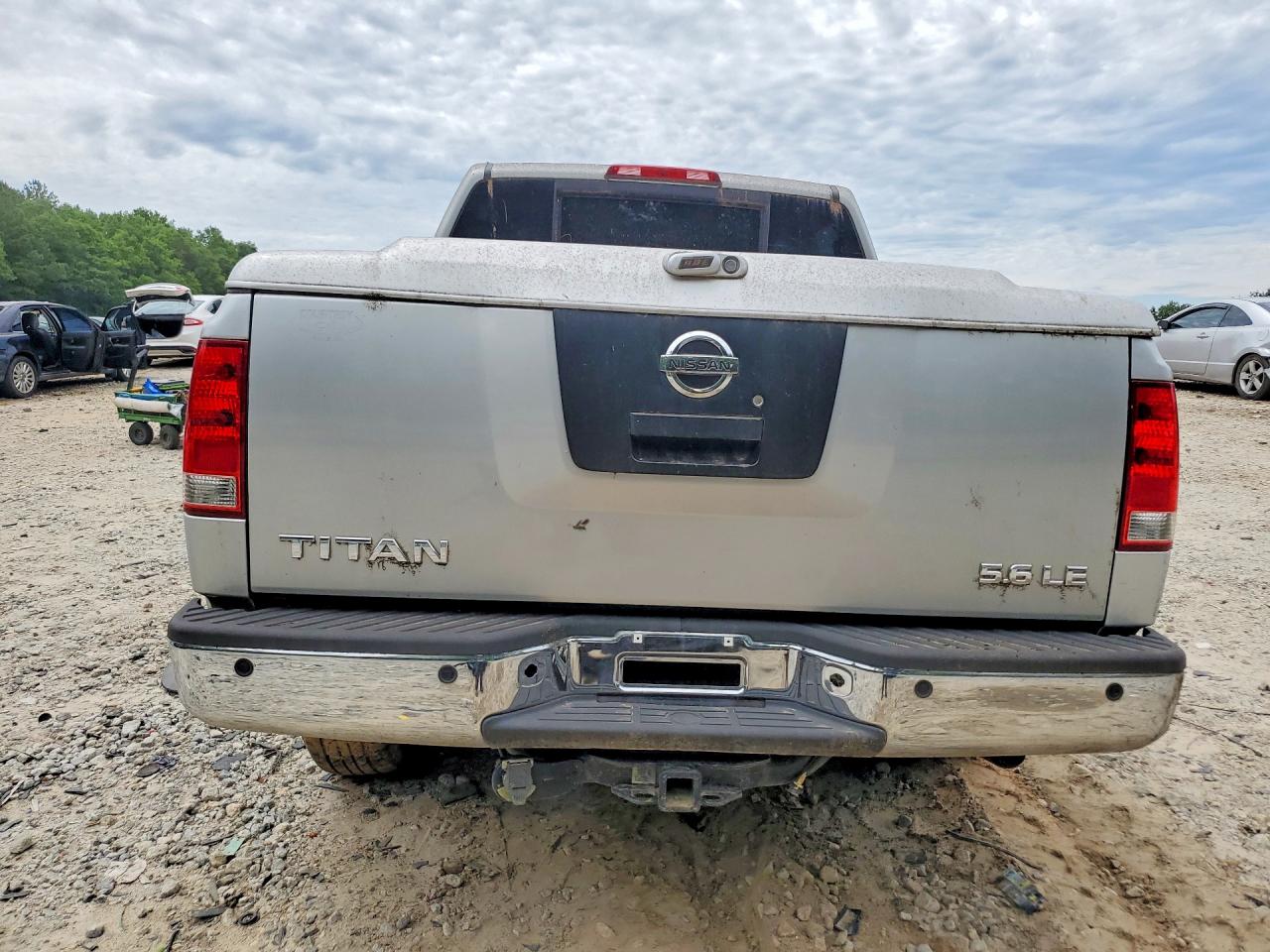 2005 NISSAN TITAN