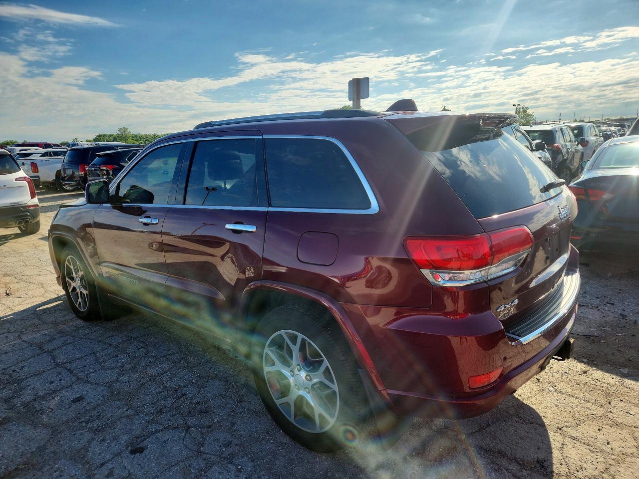 2020 JEEP CHEROKEE