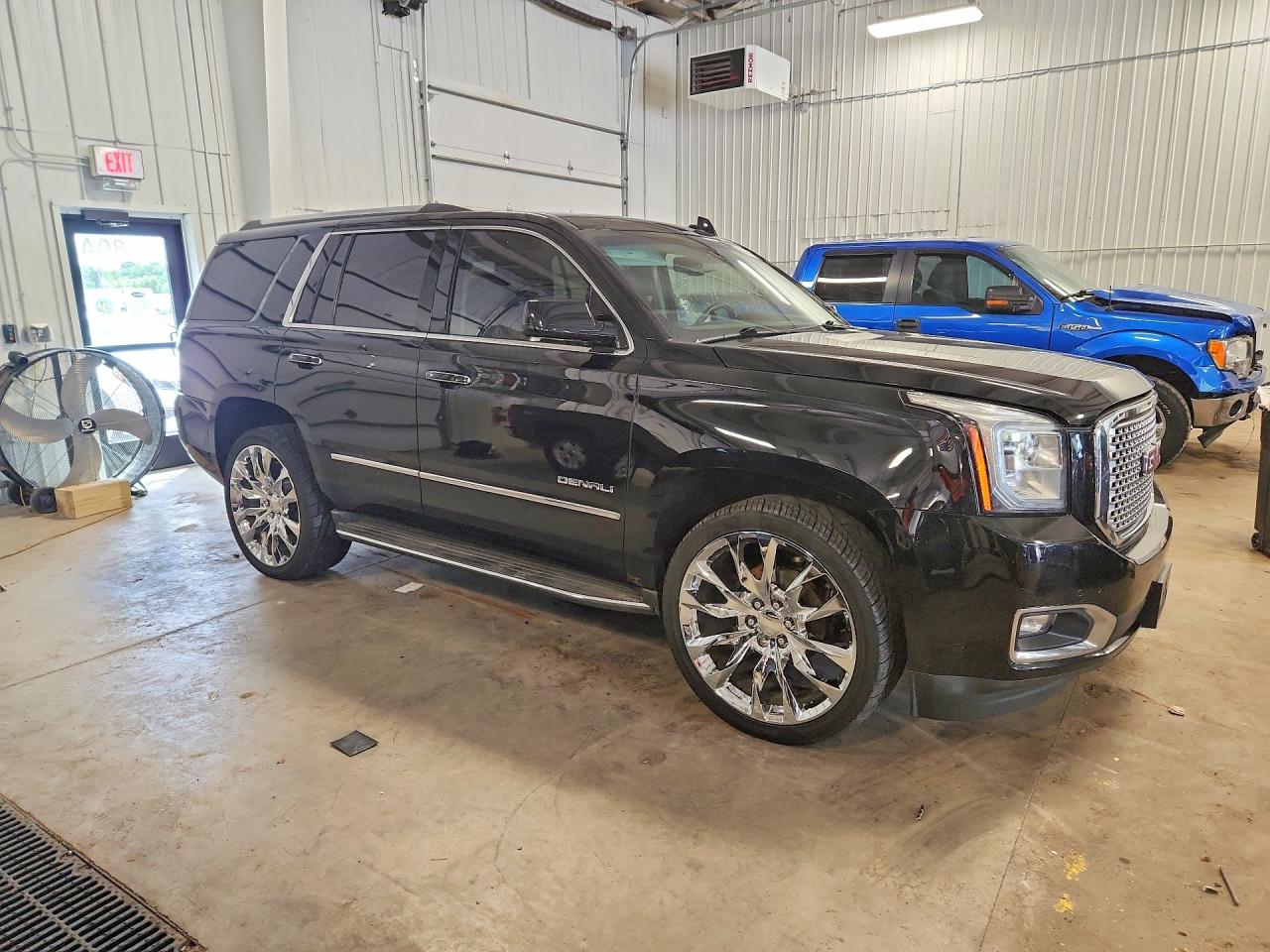 2015 GMC YUKON