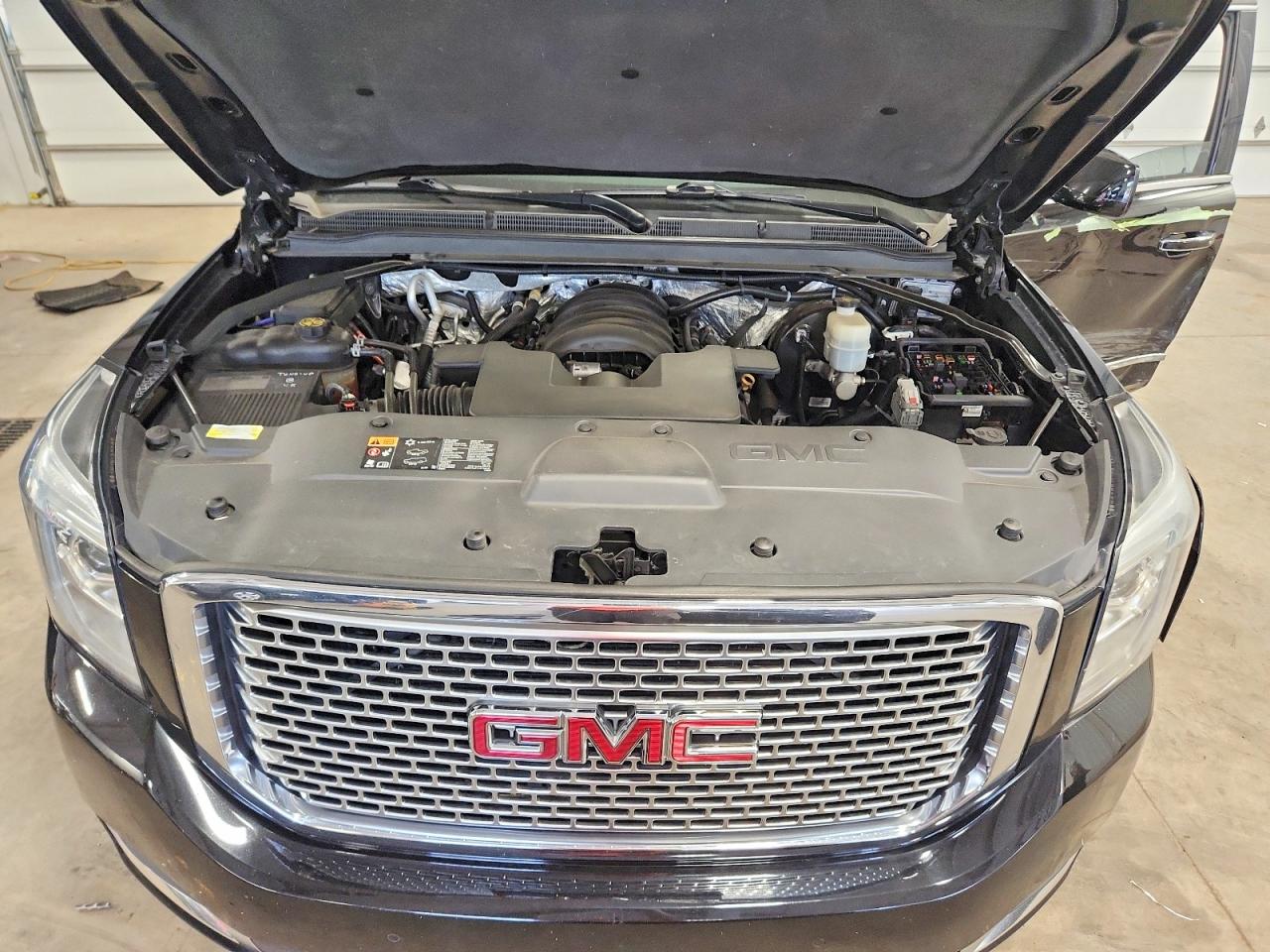 2015 GMC YUKON