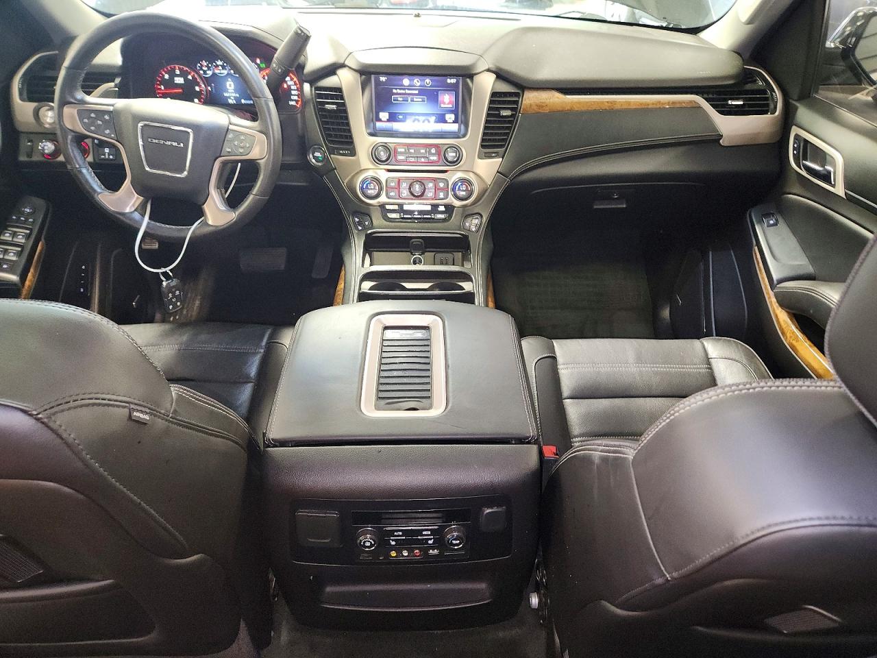 2015 GMC YUKON