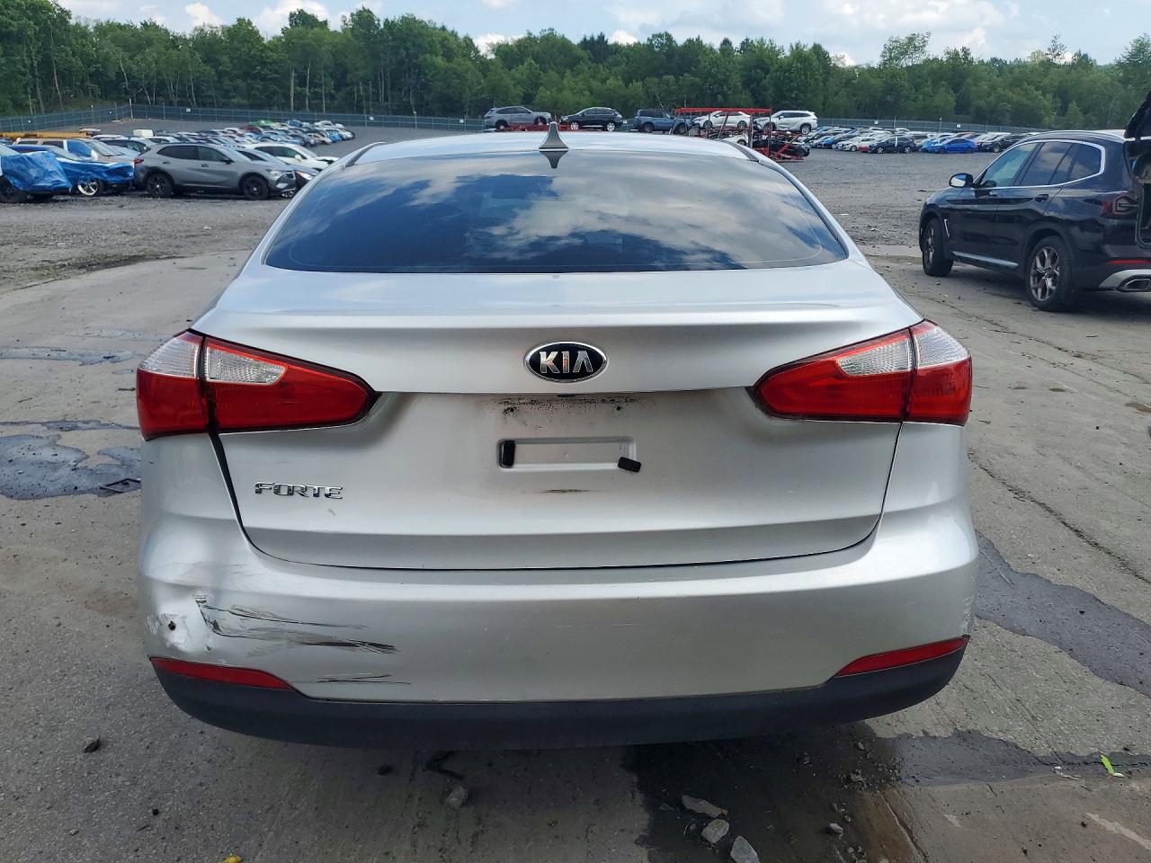 2016 KIA FORTE