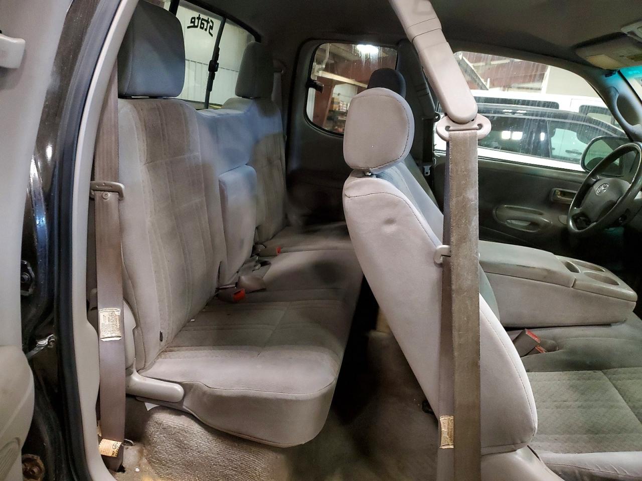 2003 TOYOTA TUNDRA