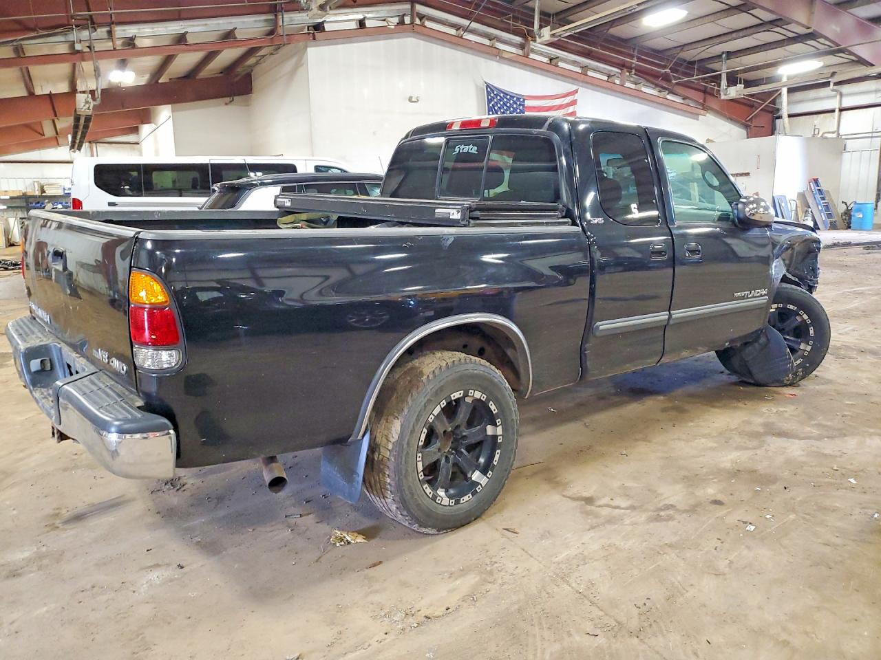 2003 TOYOTA TUNDRA