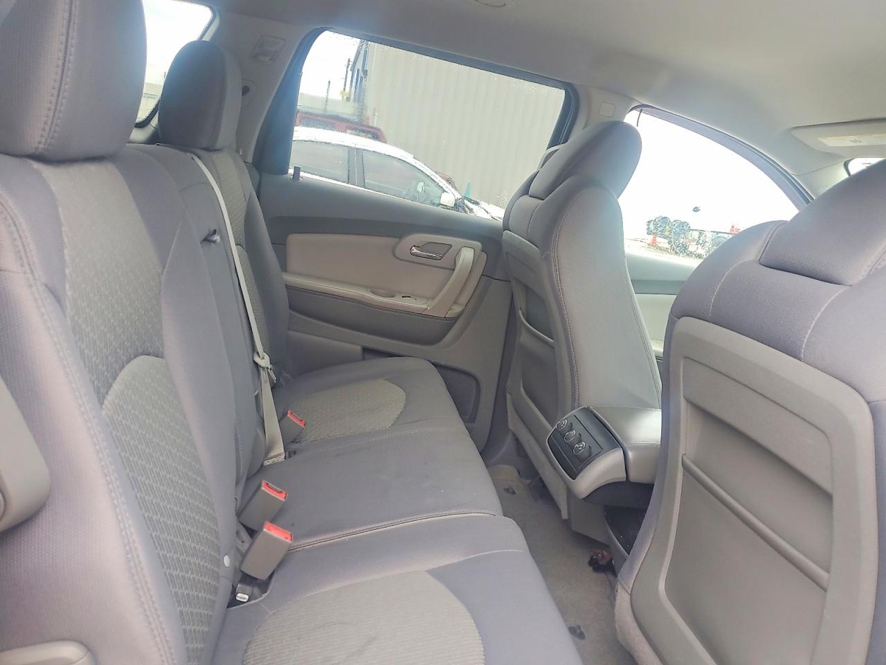2011 CHEVROLET TRAVERSE