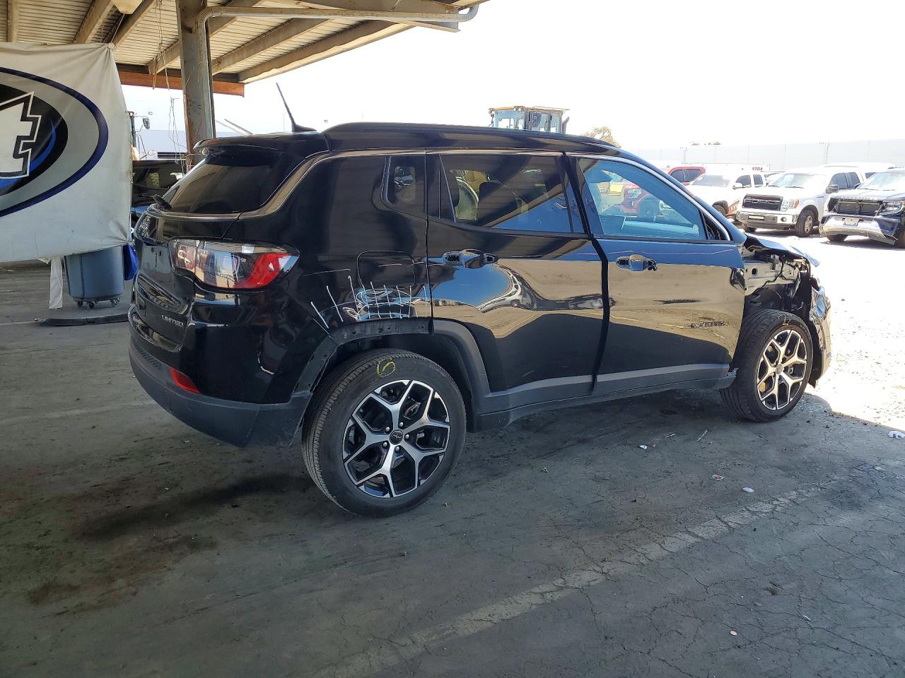 2025 JEEP COMPASS