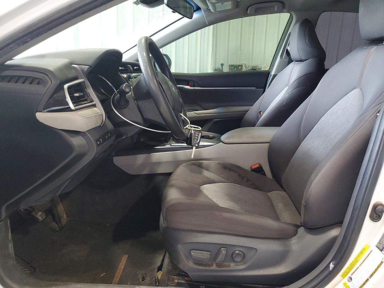 2018 TOYOTA CAMRY