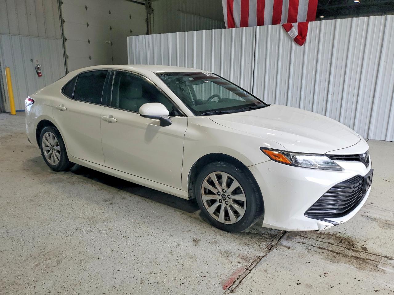 2018 TOYOTA CAMRY