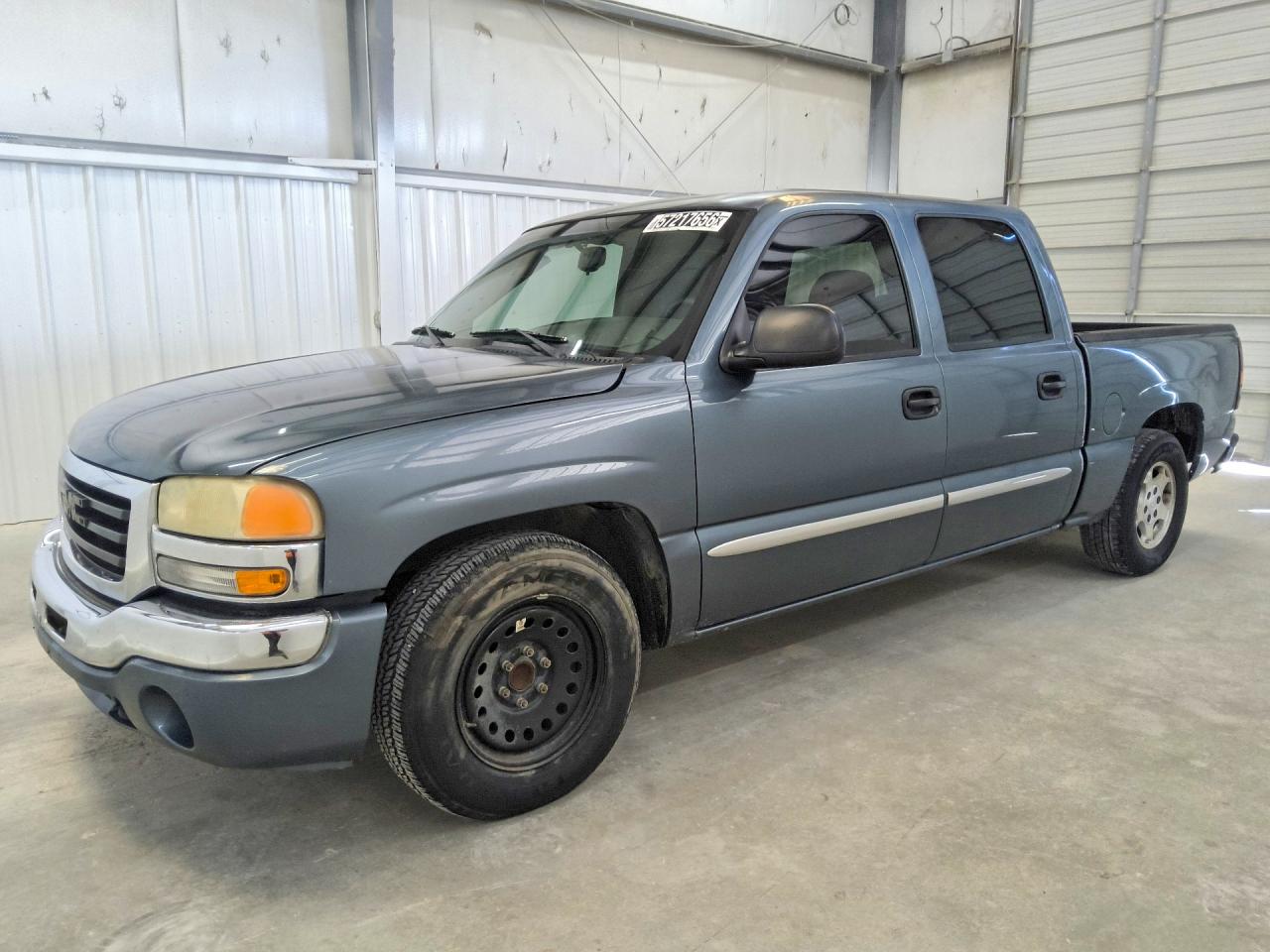 2006 GMC SIERRA