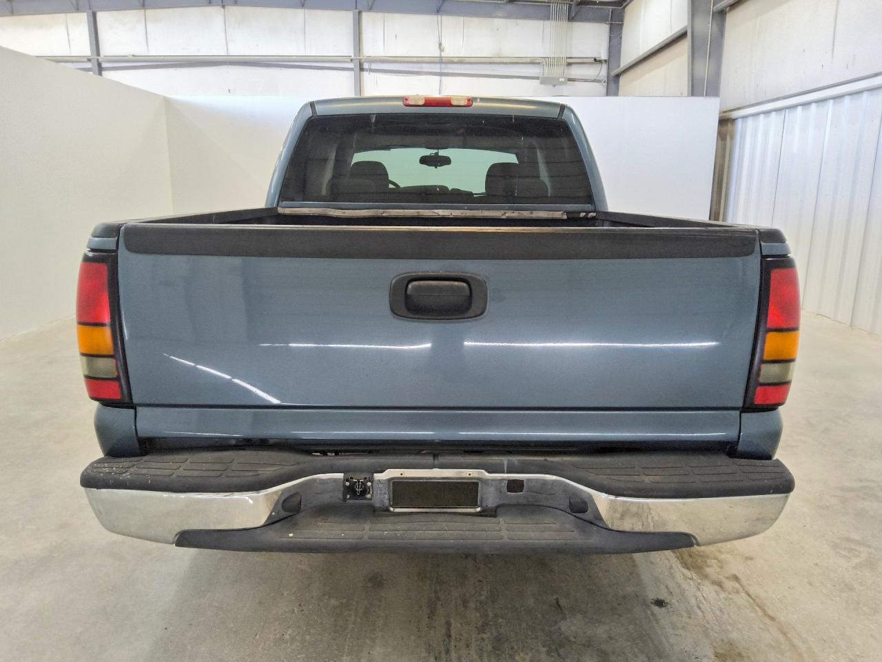 2006 GMC SIERRA