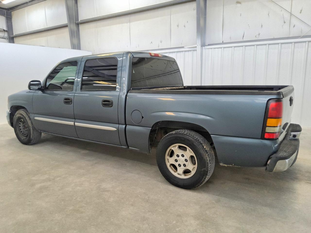 2006 GMC SIERRA