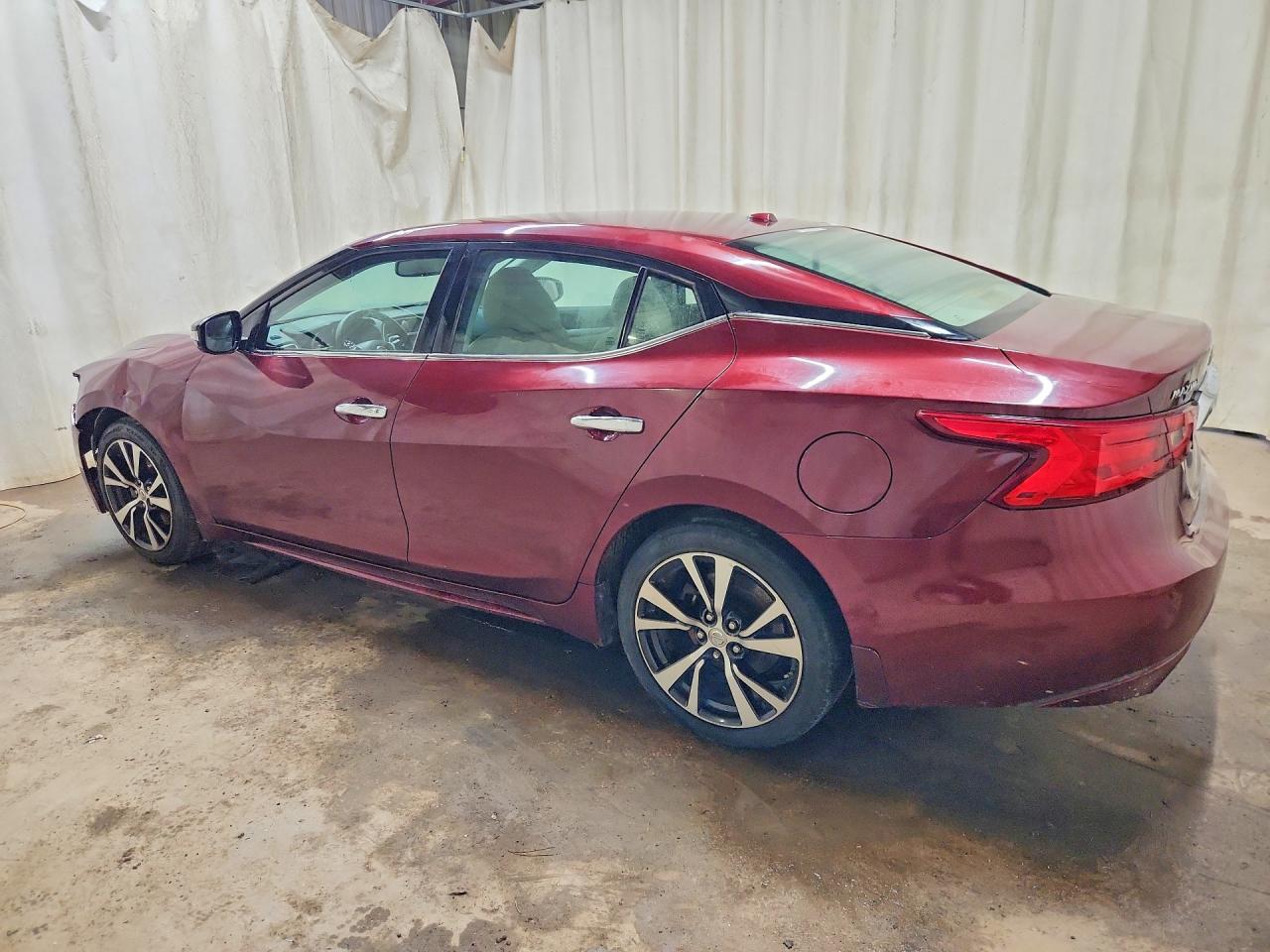 2016 NISSAN MAXIMA