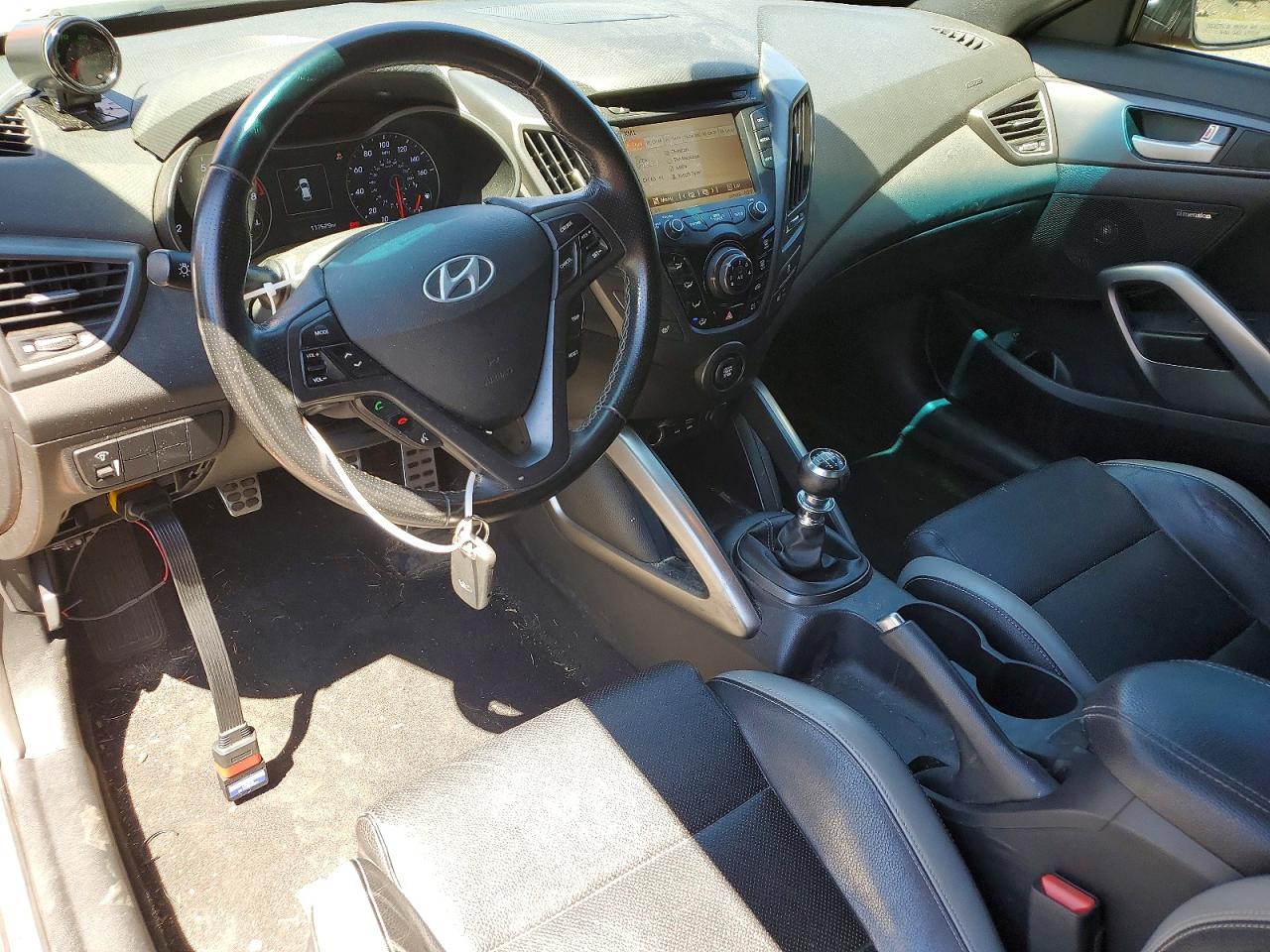 2016 HYUNDAI VELOSTER
