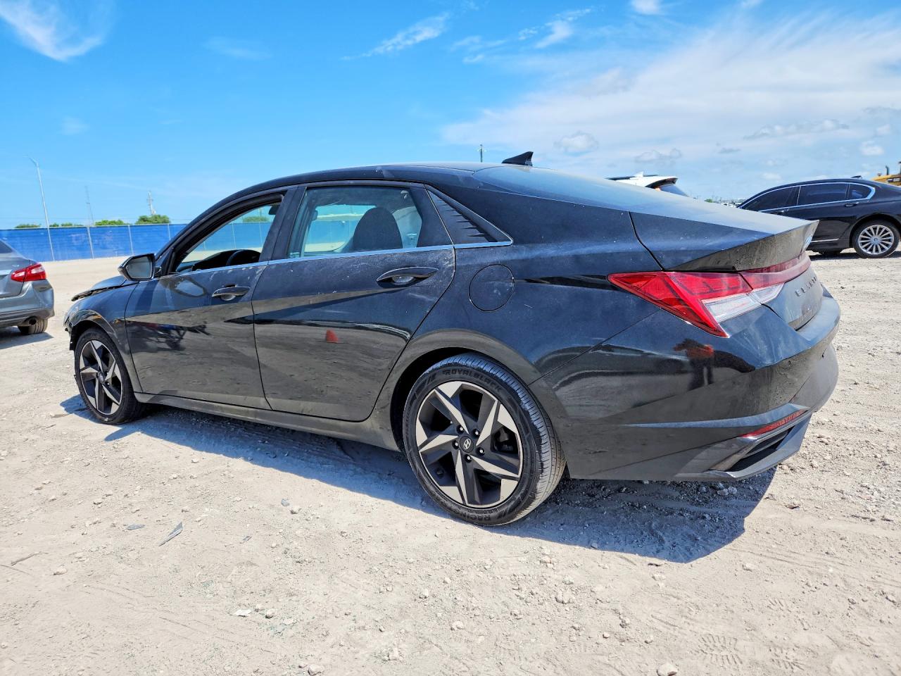 2023 HYUNDAI ELANTRA